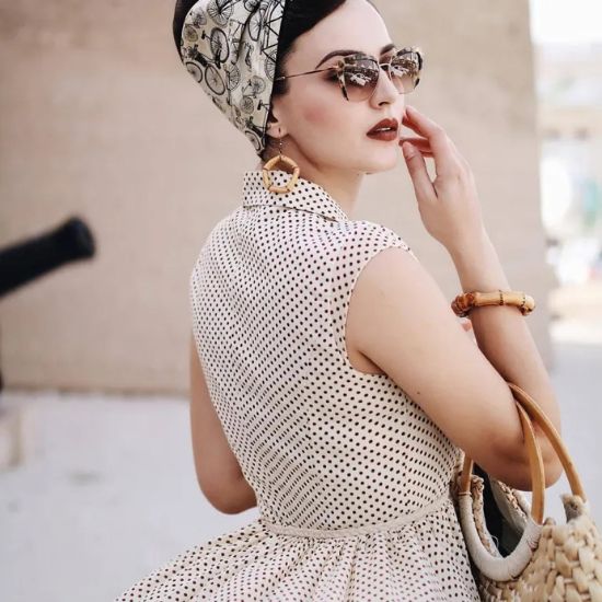 Top Vintage Inspired Outfits Women Should Try Now