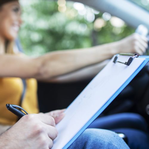 Driving Instructor and Driving Coach: How They Differ